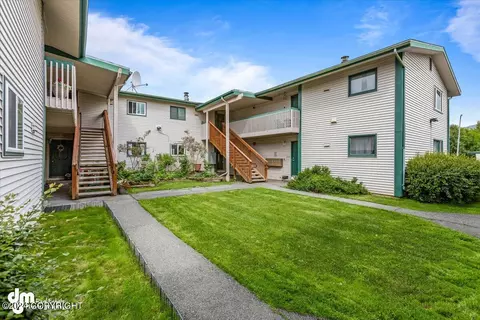1530 Northview Dr # D5, Anchorage, AK 99504