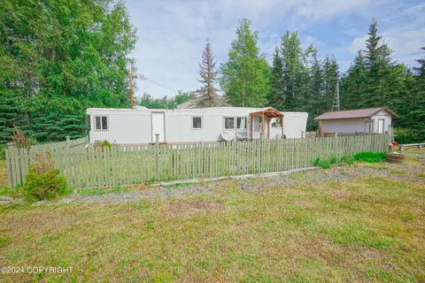 1007 Aliak Dr, Kenai, AK 99611