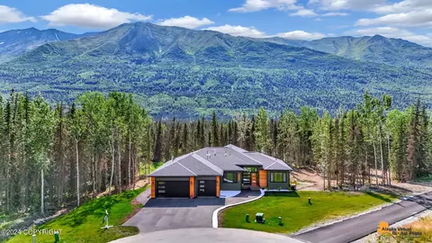 27250 Wilde Cir, Eagle River, AK 99577