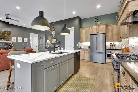 Kitchen - 27250 Wilde Cir, Eagle River, AK 99577 photo 5 of 5