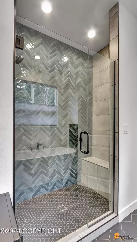 Bath - 27250 Wilde Cir, Eagle River, AK 99577 photo 2 of 5