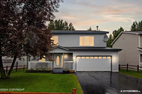 7450 Randamar Pl, Anchorage, AK 99507