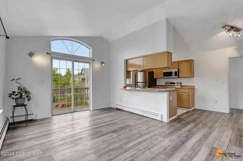 7102 Ambler Ln # 8, Anchorage, AK 99504