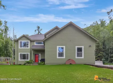 21140 River Park Dr, Eagle River, AK 99577
