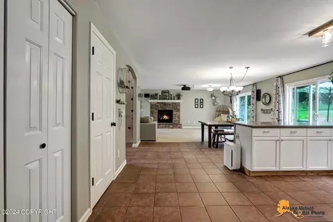 21140 River Park Dr, Eagle River, AK 99577 photo 11