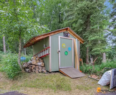 21140 River Park Dr, Eagle River, AK 99577 photo 44