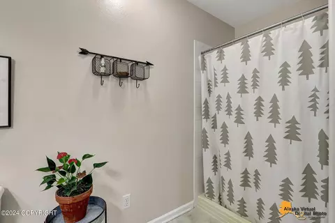 21140 River Park Dr, Eagle River, AK 99577 photo 10