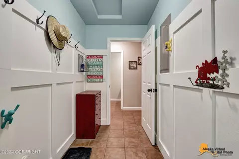 21140 River Park Dr, Eagle River, AK 99577 photo 3