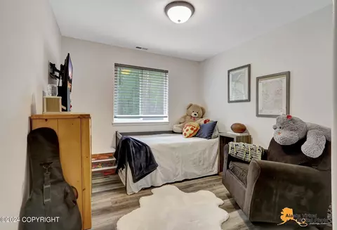21140 River Park Dr, Eagle River, AK 99577 photo 36