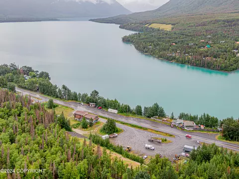 19504 Sterling Hwy, Cooper Landing, AK 99572