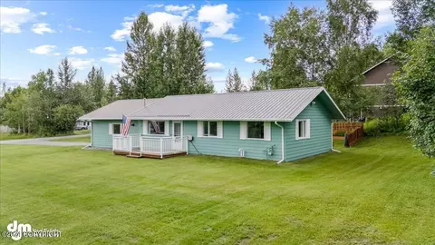 6461 S Aurora Dr, Wasilla, AK 99654