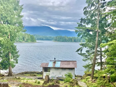 24 Wadleigh # B, Klawock, AK 99925