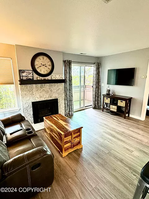 11720 Business Blvd # 304C, Eagle River, AK 99577