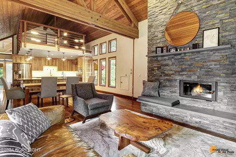 172 Garmisch Rd, Girdwood, AK 99587