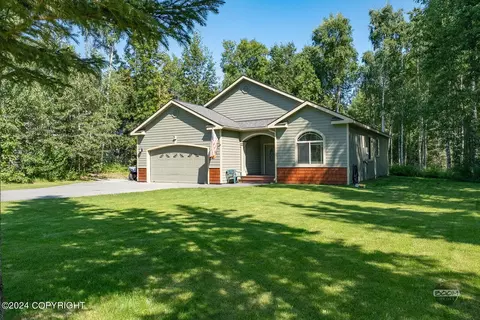 7211 S Turner Dr, Wasilla, AK 99654