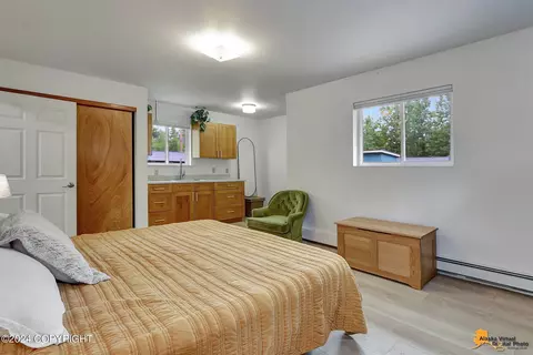1310 E 27th Ave, Anchorage, AK 99508 photo 24