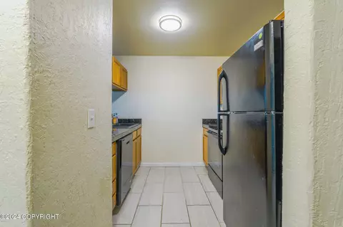 5018 E 43rd Ave # 3, Anchorage, AK 99508 photo 2