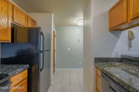 5018 E 43rd Ave # 3, Anchorage, AK 99508 photo 5
