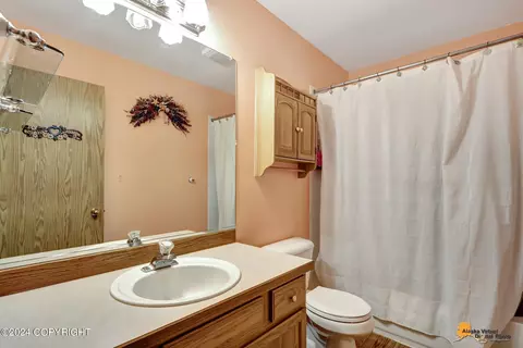1929 E 58th Ave, Anchorage, AK 99507 photo 12