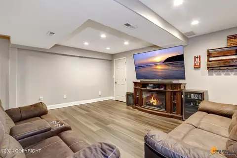 Living - 5610 E 4th Ave # 9, Anchorage, AK 99504 photo 1 of 1