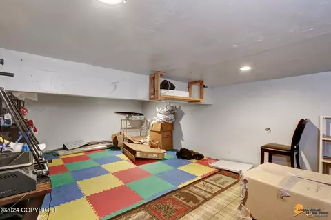 Other - 5610 E 4th Ave # 9, Anchorage, AK 99504 photo 9 of 18