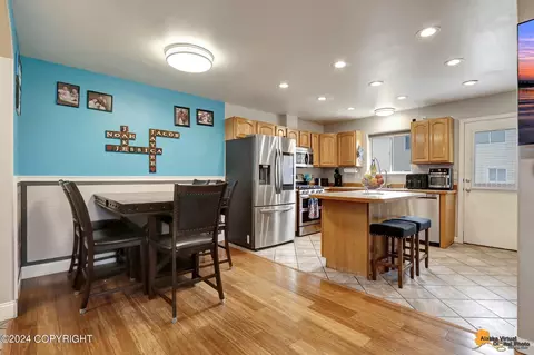 Dining - 5610 E 4th Ave # 9, Anchorage, AK 99504 photo 1 of 1