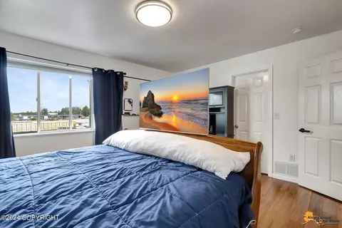 Bedroom - 5610 E 4th Ave # 9, Anchorage, AK 99504 photo 5 of 5