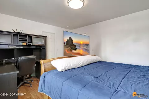 Bedroom - 5610 E 4th Ave # 9, Anchorage, AK 99504 photo 4 of 5