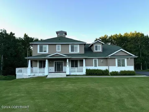 6967 Penny Rose Cir, Anchorage, AK 99502
