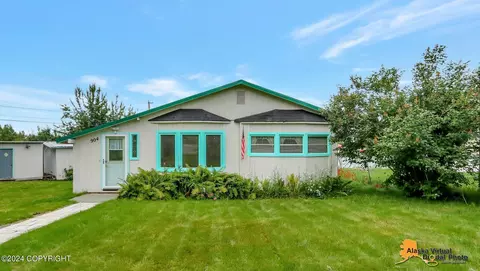 904 Elaine Dr, Anchorage, AK 99504