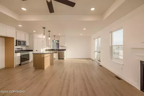1180 E Mountain Peak Loop, Palmer, AK 99645 photo 7