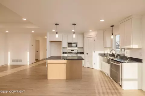 1180 E Mountain Peak Loop, Palmer, AK 99645 photo 9