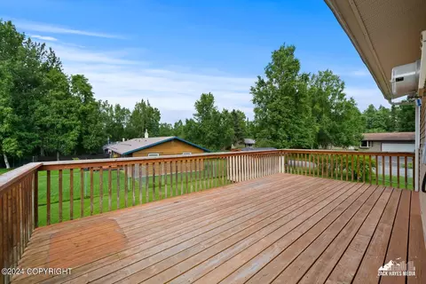 Exterior - 7141 E 34th Ave, Anchorage, AK 99504 photo 5 of 17