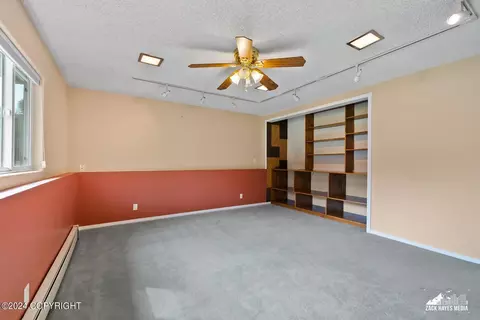 Living - 7141 E 34th Ave, Anchorage, AK 99504 photo 7 of 8