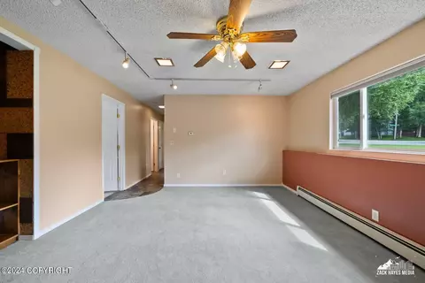 Living - 7141 E 34th Ave, Anchorage, AK 99504 photo 8 of 8