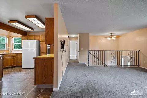 Entry Way - 7141 E 34th Ave, Anchorage, AK 99504 photo 2 of 4