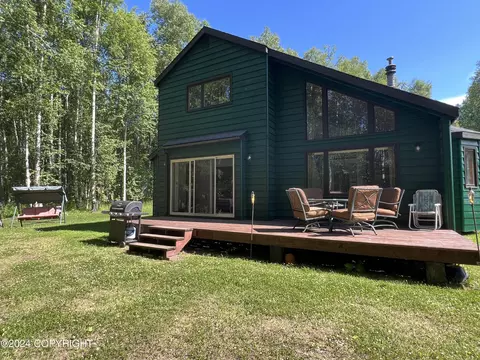 22652 Gabriel Cir, Chugiak, AK 99567 photo 2