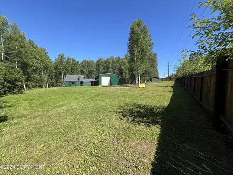 22652 Gabriel Cir, Chugiak, AK 99567 photo 4