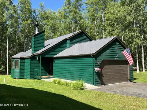 22652 Gabriel Cir, Chugiak, AK 99567