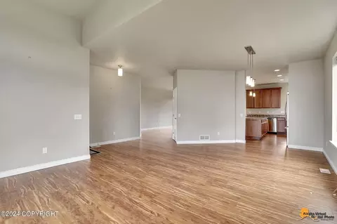 5574 Big Bend Loop, Anchorage, AK 99502 photo 9