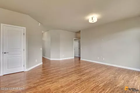 5574 Big Bend Loop, Anchorage, AK 99502 photo 15
