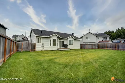 5574 Big Bend Loop, Anchorage, AK 99502 photo 5