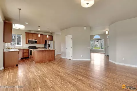 5574 Big Bend Loop, Anchorage, AK 99502 photo 13