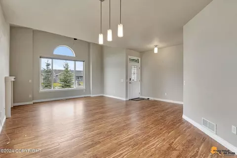 5574 Big Bend Loop, Anchorage, AK 99502 photo 10