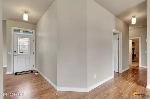 5574 Big Bend Loop, Anchorage, AK 99502 photo 22