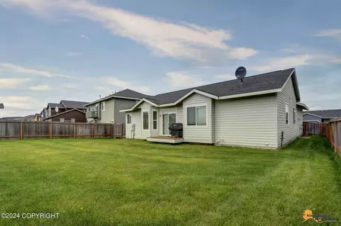 5574 Big Bend Loop, Anchorage, AK 99502 photo 4