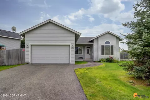 5574 Big Bend Loop, Anchorage, AK 99502 photo 2