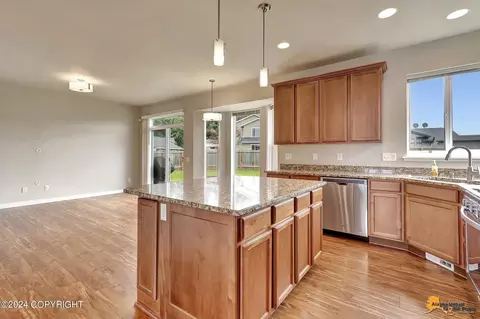 5574 Big Bend Loop, Anchorage, AK 99502 photo 18