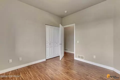 5574 Big Bend Loop, Anchorage, AK 99502 photo 32