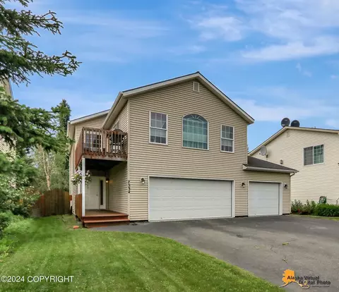 7534 Timberwolf Cir, Anchorage, AK 99507